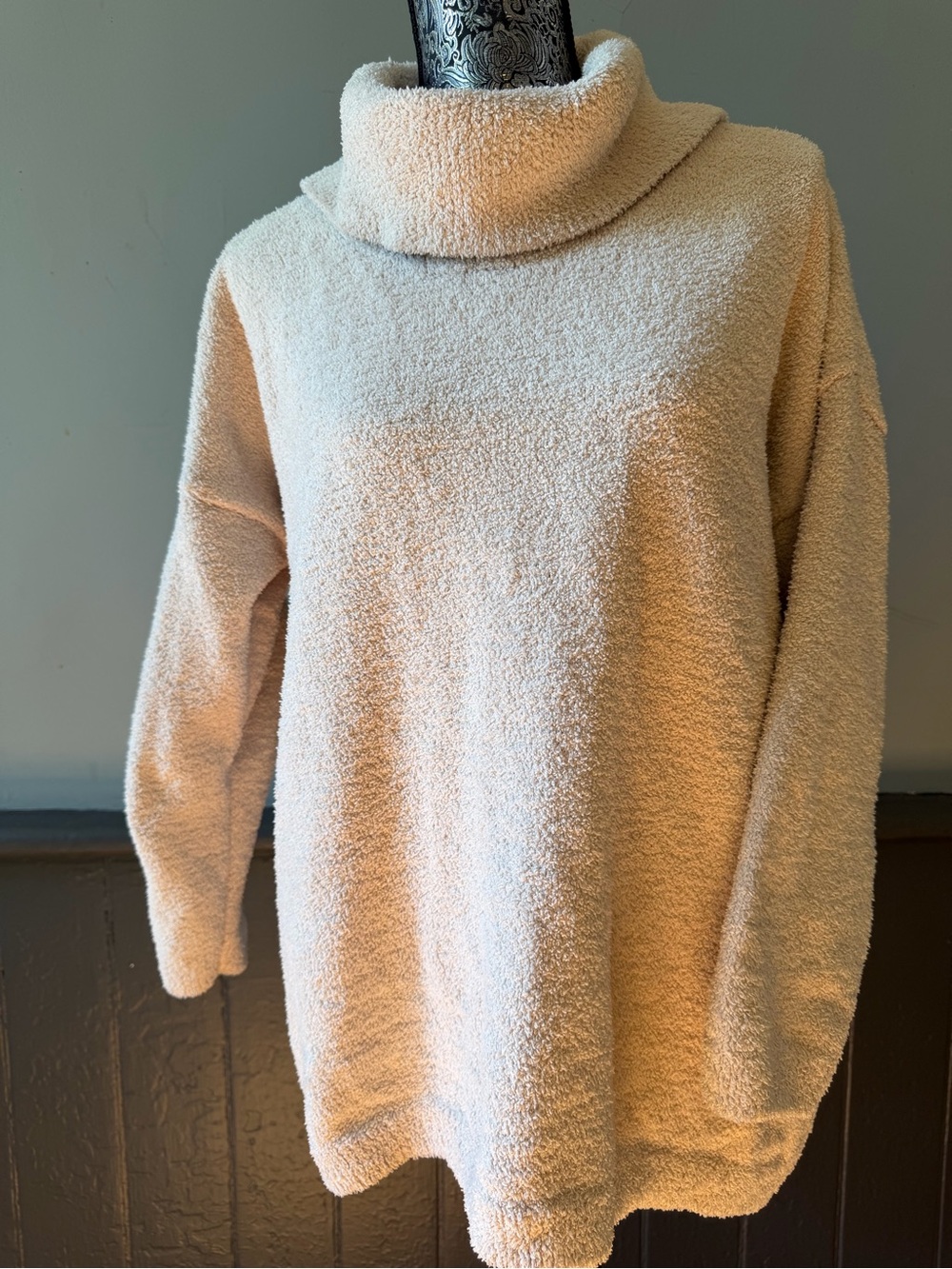 Max Studio Cream Turtleneck BouclΓ© Sweater